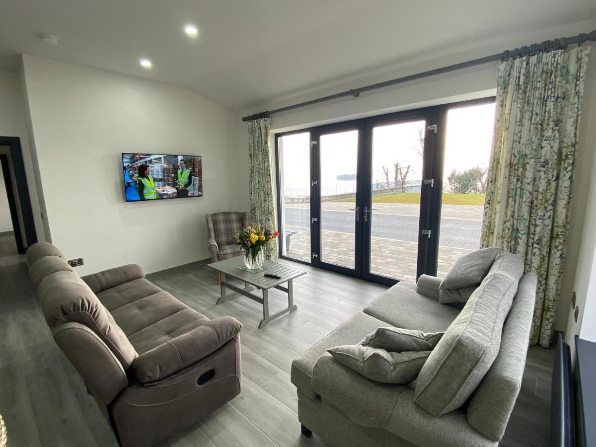 Tullybay Holiday Lodges Enniskillen Extérieur photo